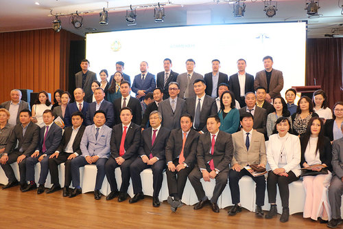 Казахстан улс руу 306,1 мянган ам.долларын ноос ноолууран бүтээгдэхүүн экспортолжээ