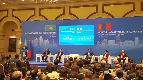 Нийт 40 сая ам.долларын гэрээ, 7 санамж бичигт гарын үсэг зурлаа