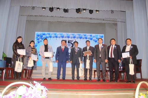 МҮХАҮТ-ын салбар танхимын шинэхэн гишүүд жинхэнэ гишүүний гэрчилгээгээ гардан авлаа