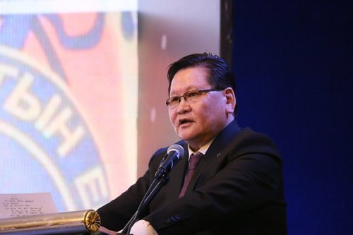 Шадар сайд Ө.Энхтүвшин, Мэргэжлийн хяналтын байгууллагын удирдлагуудын хамтаар МҮХАҮТ-д бизнес эрхлэгчидтэй уулзаж байна