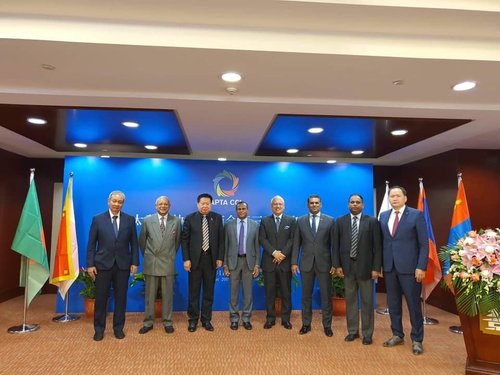 Ази, Номхон Далайн Худалдааны Хэлэлцээрийн Худалдаа Аж Үйлдвэрийн Танхимын (APTACCI) дэд ерөнхийлөгчөөр сонгогдлоо