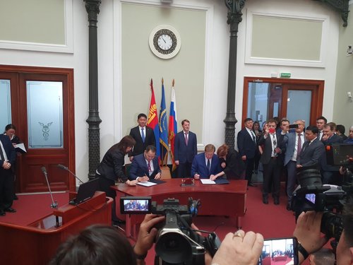 Монгол болон ОХУ-ын Худалдаа Аж Үйлдвэрийн Танхим хамтран ажиллах санамж бичиг байгууллаа