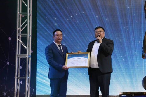 МҮХАҮТ 5000 гишүүнтэй боллоо