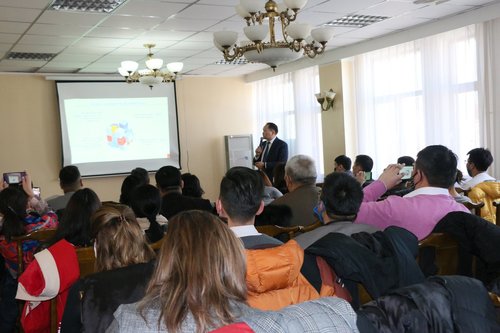 Түрээслүүлэгчид Ковид-19 вирустэй холбоотой асуудлаар нэгдэж уулзалт хийлээ