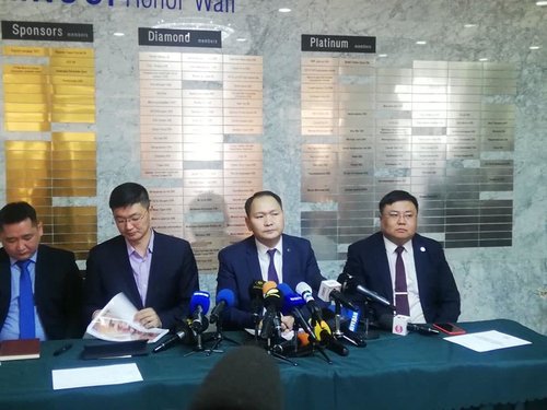 COVID-19 эдийн засагт хэрхэн нөлөөлж байгааг танилцууллаа