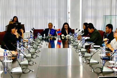 “Гадаад худалдааны үндэсний мэдээллийн сан” төслийн танилцуулга, хэлэлцүүлэг уулзалт МҮХАҮТ-д боллоо