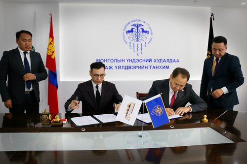 МҮХАҮТ болон “Эрдэнэс-Тавантолгой” ХК хамтын ажиллагааны санамж бичигт гарын үсэг зурлаа