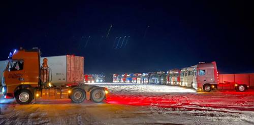 Алтанбулаг боомтоор улсын хил нэвтрэх ачаа тээврийн хөдөлгөөнийг 2021 оны 1-р сарын 18 хүртэл зогсоосныг 2021 оны 2-р сарын 01 хүртэл үргэлжлүүлэхээр Засгийн газраас шийдвэрлэлээ