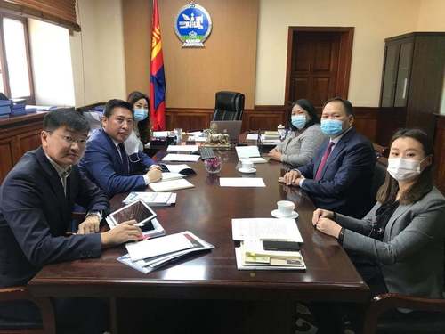 Төр хувийн хэвшлийн түншлэлийн механизмыг хөгжүүлэх, хөгжлийн бодлого, судалгаа шинжилгээний чиглэлээр хамтран ажиллах талаар санал солилцлоо