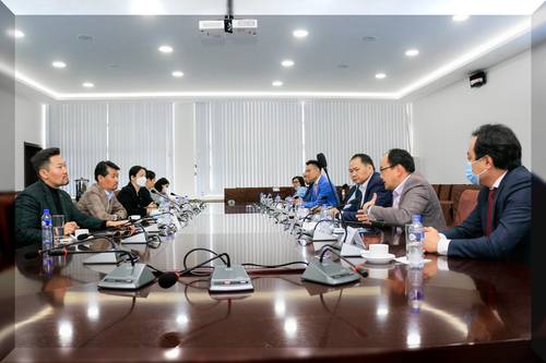 Бизнесийн хууль, эрх зүйн орчныг сайжруулахад хамтарч ажиллана