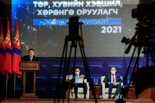 Төр, хувийн хэвшил, хөрөнгө оруулагчид “Цар тахлын үеийн эдийн засгийн сэргэлтийг эрчимжүүлэх”-ээр зөвлөлдөв