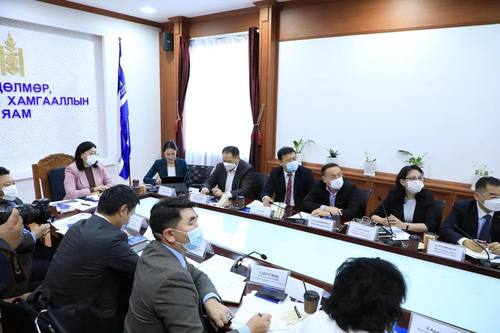 МҮХАҮТ-ын Ерөнхийлөгч О.Амартүвшин Хөдөлмөр, нийгмийн зөвшлийн гурван талт үндэсний хорооны хуралд оролцлоо