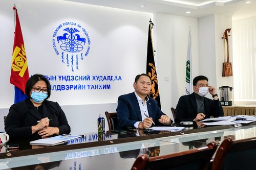 Худалдаа, аж үйлдвэрийн танхимын тухай хуулийн шинэчилсэн найруулгын төслийн хэлэлцүүлэг боллоо