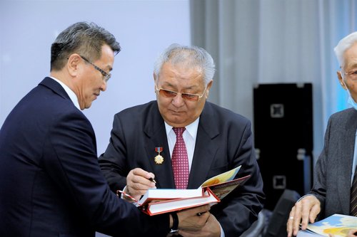 mongolchamber/image/2021/12/16/vsjicit81u7c2lhd/268407608_35