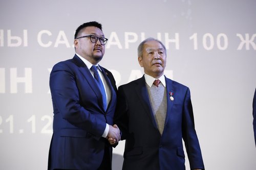 mongolchamber/image/2021/12/27/mrvr6dzalt620w04/270185971_4290748791029532_9029369573867170153_n