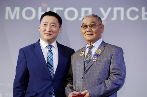 mongolchamber/image/2021/12/27/odnctk2pnuotixl8/270207458_4290750457696032_1505186688547478092_n