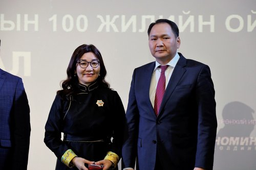 mongolchamber/image/2021/12/27/oorj9euirpoupngy/270197633_4290750497696028_454226444043944050_n