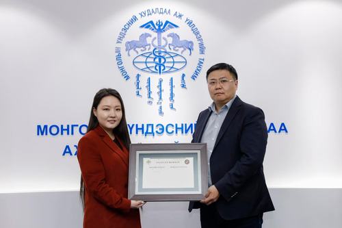 ТЭСО группт МҮХАҮТ-ын спонсор гишүүний гэрчилгээг гардууллаа