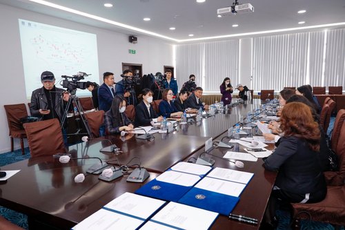 mongolchamber/image/2022/04/21/70k7mdan5g6yievz/278865373_5