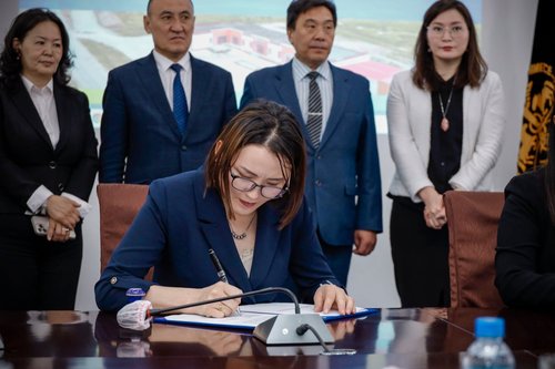 mongolchamber/image/2022/04/21/v0tab49jcqmd15oz/278865373_11