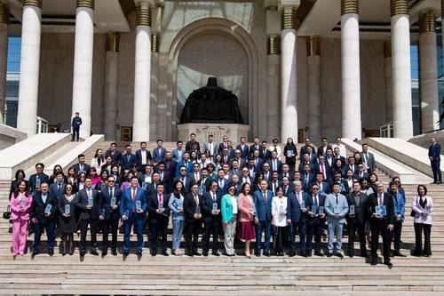 Монгол Улсын 2021 оны ТОП 100 ААН тодорлоо