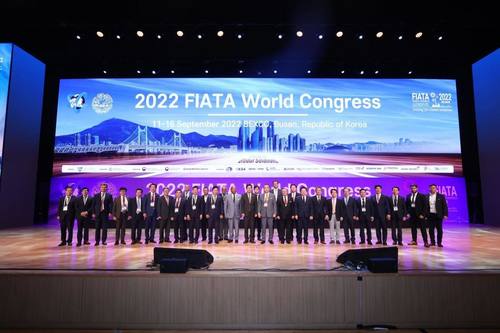 МҮХАҮТ-ын дарга Т.Дүүрэн олон улсын тээвэр зуучлагчдын холбооны их хуралд оролцов