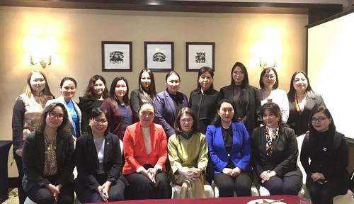 Бизнес эрхлэгч эмэгтэйчүүдтэй “Өглөөний цай” уулзалтыг зохион байгууллаа