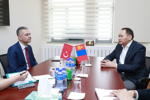 Монголын бизнесийн салбарынхан Туркийн ард иргэдэд хандив тусламж үзүүлсэнд талархал илэрхийллээ