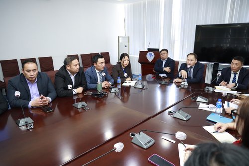 МҮХАҮТ-ын салбар Танхимуудын тайлангийн хурал болж, шилдгүүдээ тодрууллаа