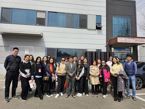 “Эмнэлэг, эмнэлгийн хэрэгсэл, тоног төхөөрөмжийн үзэсгэлэн”-д оролцлоо