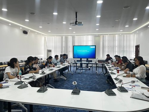 МҮХАҮТ-ын дэргэдэх Бизнесийн ёс зүйн төв болон Транспэрэнси Интэрнэншл Монгол ТББ хамтран хэрэгжүүлэх гэж буй “Бэнчмарк” хөтөлбөрийг танилцуулах уулзалт болж өнгөрлөө