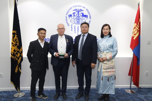 Silk Road шагналыг гардууллаа