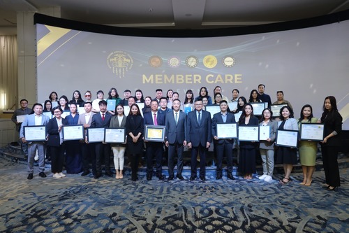 ШИНЭ ГИШҮҮДЭД ГЭРЧИЛГЭЭ ГАРДУУЛЛАА