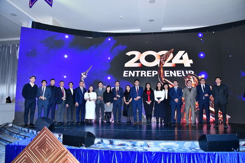 “ЭНТРЕПРЕНЁР-2024”: Оны шилдэг аж ахуйн нэгж, байгууллага, бизнес эрхлэгчдийг шалгарууллаа