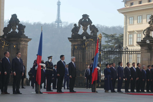МОНГОЛ-ЧЕХИЙН БИЗНЕС ФОРУМД 100 ГАРУЙ БИЗНЕС ЭРХЛЭГЧИД ОРОЛЦОЖ БАЙНА